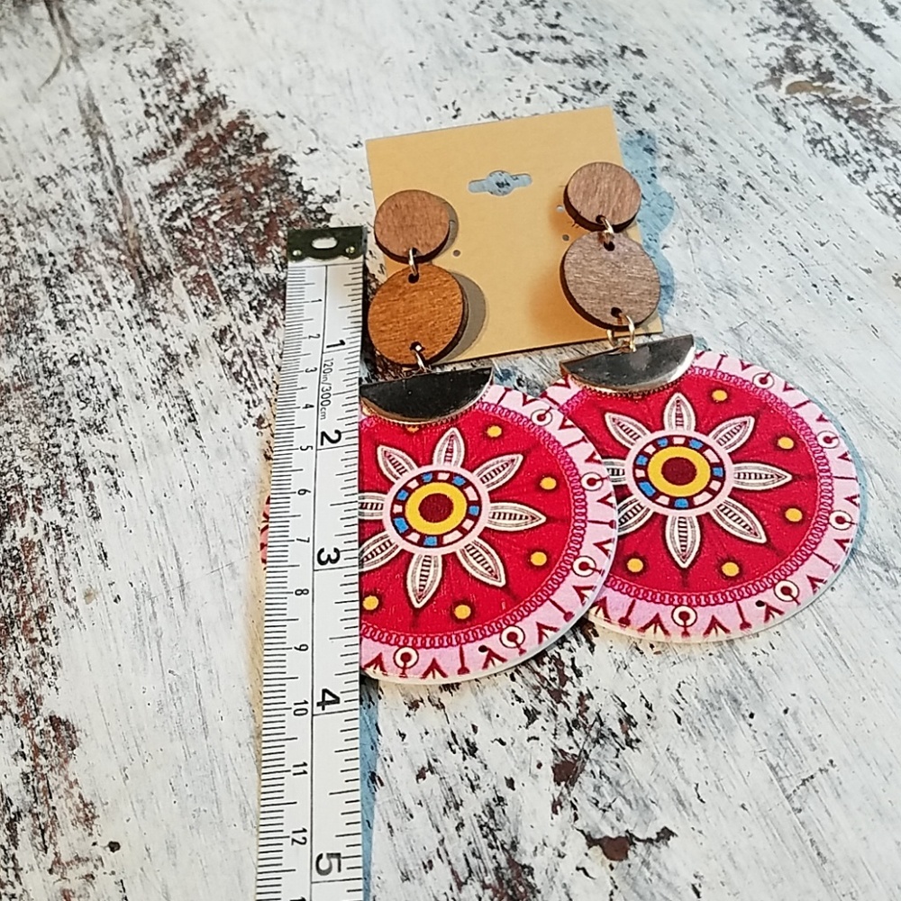 FREE Tribal Love Earrings READ DESCRIPTION - Picture 5 of 5